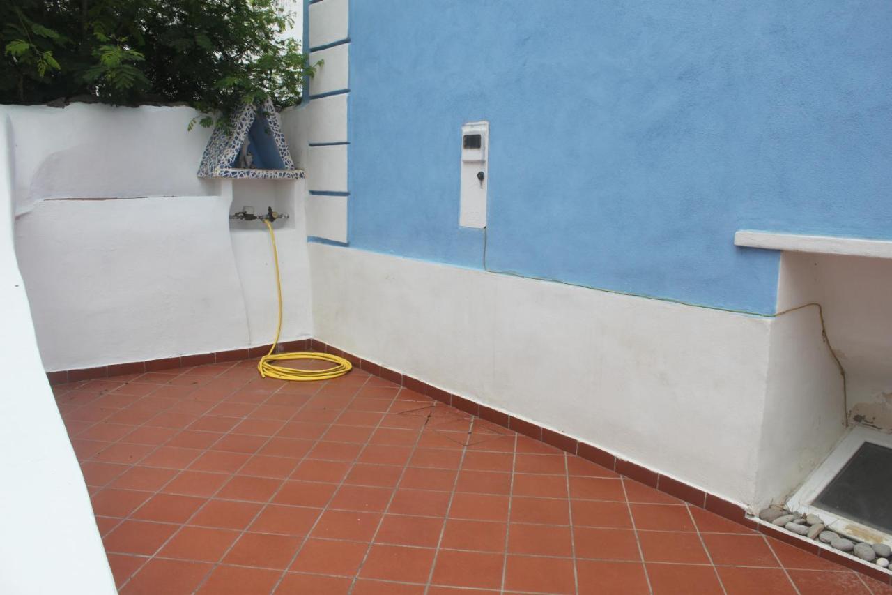 Camere Dieci Maggio- Beb Dory, Nemo, Guizzo Ponza Extérieur photo