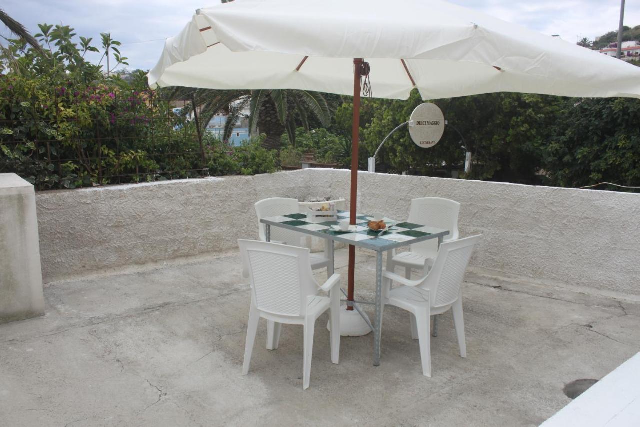 Camere Dieci Maggio- Beb Dory, Nemo, Guizzo Ponza Extérieur photo