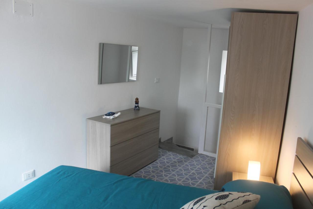Camere Dieci Maggio- Beb Dory, Nemo, Guizzo Ponza Extérieur photo