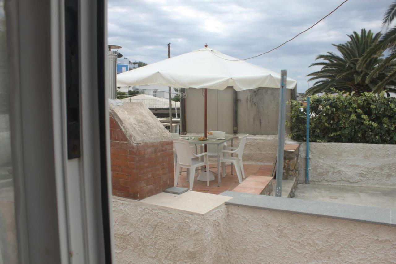 Camere Dieci Maggio- Beb Dory, Nemo, Guizzo Ponza Extérieur photo